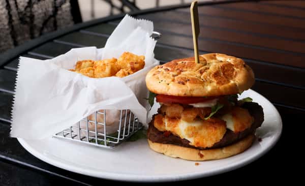 Maddi's Memphis Burger