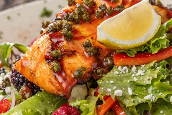 Salmon Berri Salad