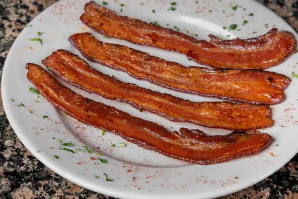 4 Thick Sliced Strips of Bacon
