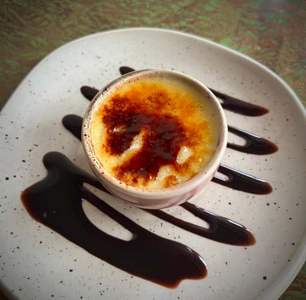 Mini White Chocolate Creme Brulee