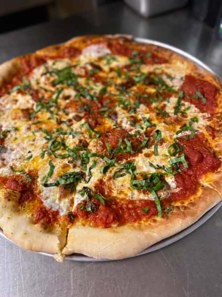 12" Roasted Garlic Margherita