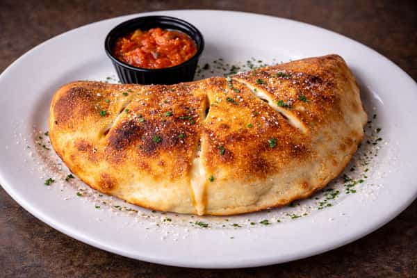 Meatza Calzone