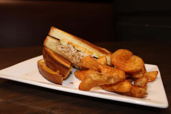 Turkey Apple Cheddar Melt