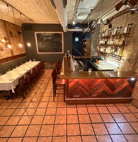 Full bar side