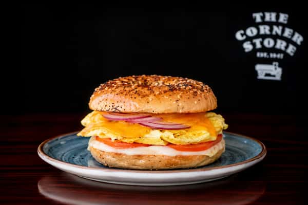 Classic Bagel with Egg