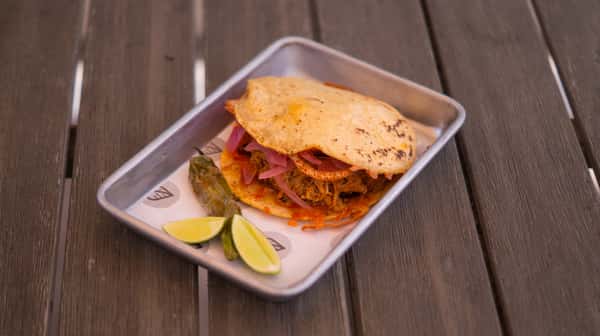 Cochinita Pibil Mulita