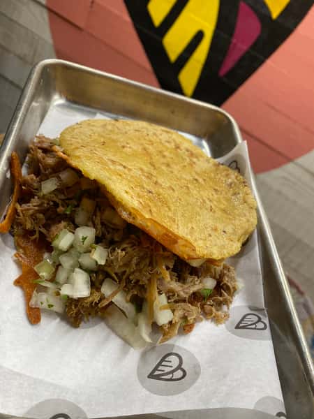 Carnitas Mulita