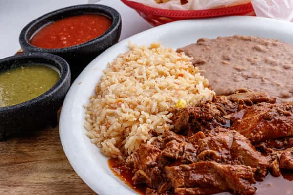 Pollo en Mole