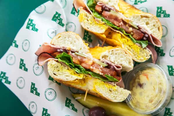 bagel sandwich