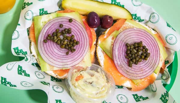 BAGEL SANDWICH - SLICED NOVA LOX OPEN FACE