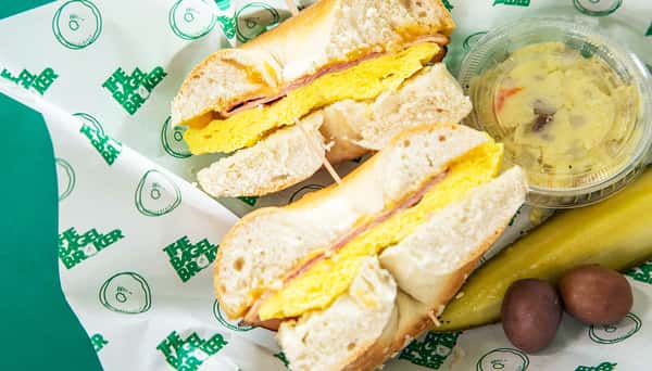 BAGEL W EGG, HAM, & CHEESE