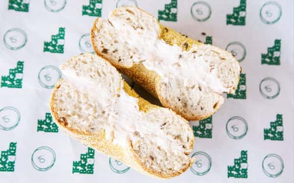 Bagel with Cream Cheese & Lox Slices