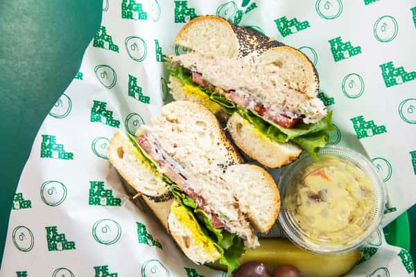 bagel sandwich