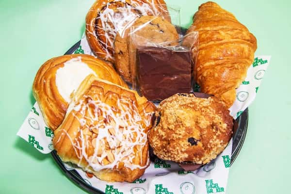 MUFFIN & PASTRY PLATTERS