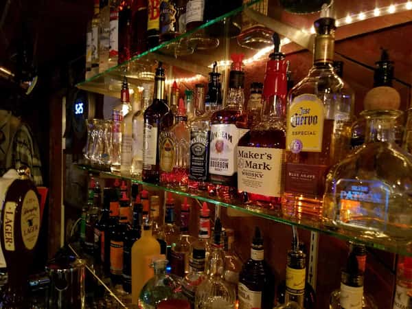 bar alcohol