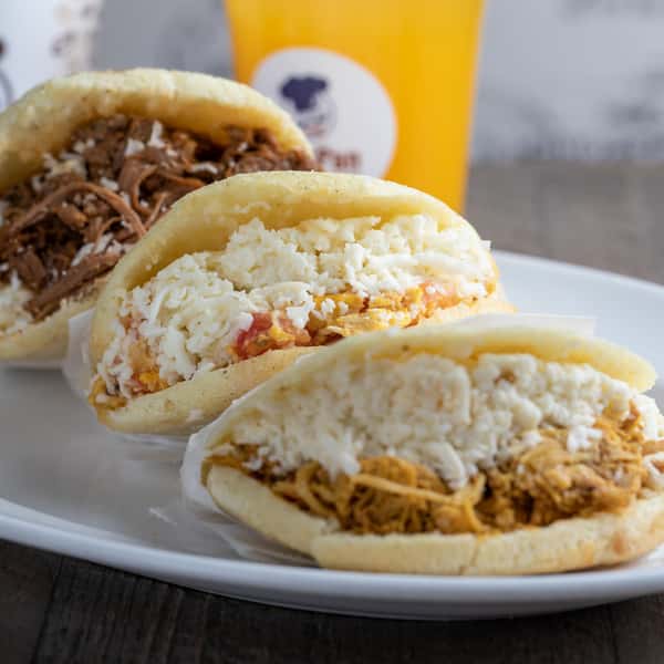 Arepa Combo for 4