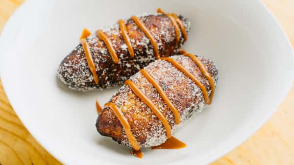Empanadas de custard