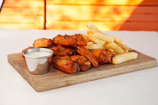 10 Organic Wings, Fries Combo