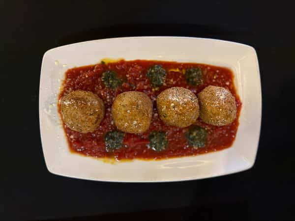 ARANCINI BOLOGNESE