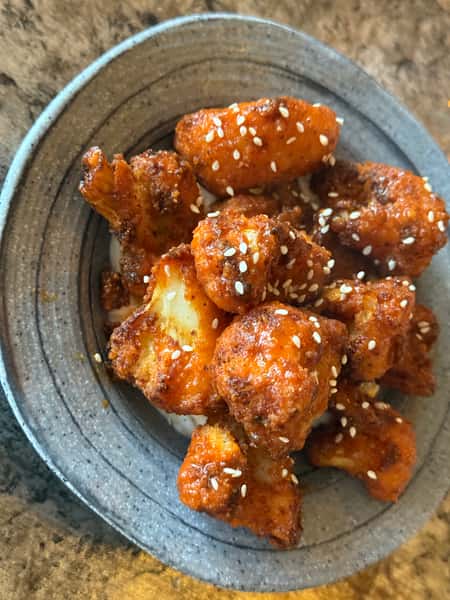 BUFFALO CAULIFLOWER BITES