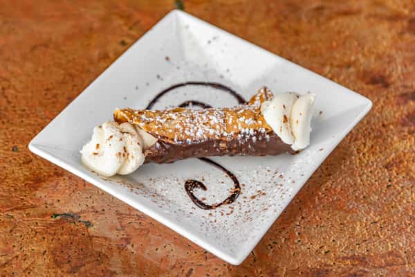 CHOCOLATE CANNOLI