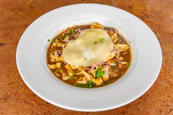 CHICKEN OR VEAL MARSALA