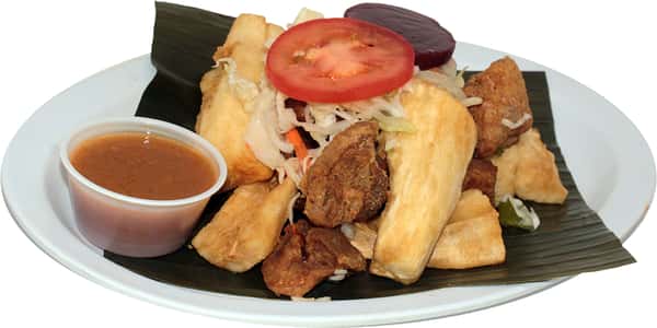 Yuca Con Cerdo Frito & Chicharron