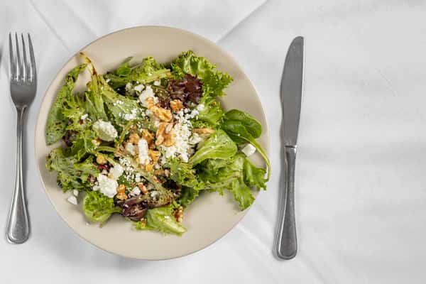 Walnut Feta Salad