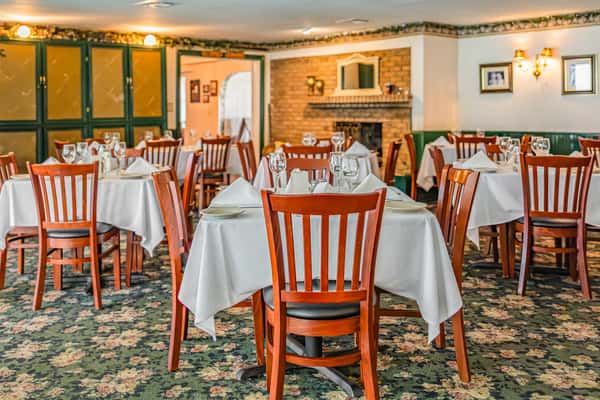 Interior of Randy's Steakhouse