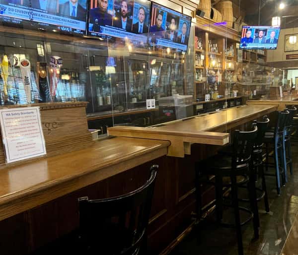 Tavern Bar