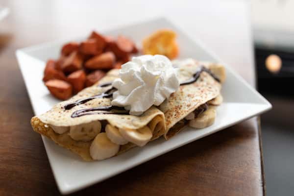 Hazelnut & Banana Crepes