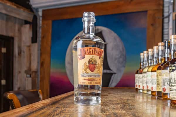 Nagypapa Strawberry Brandy