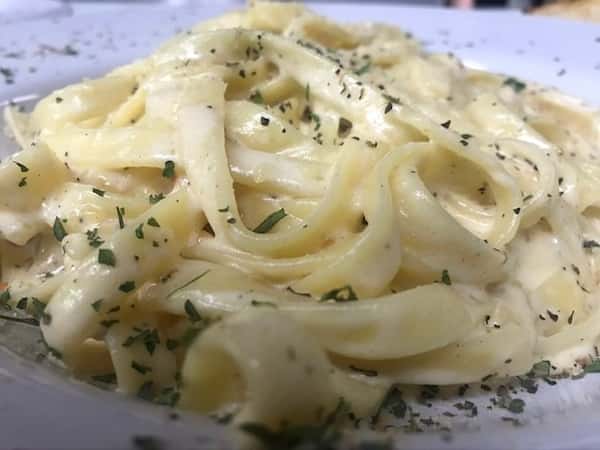 Fettuccini Alfredo