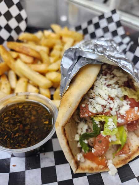 Greek Chicken Pita