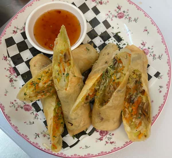 Vegetarian Crispy Rolls