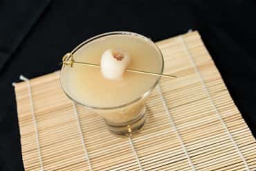 Lemongrass lychee martini