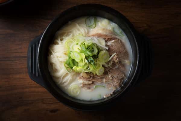 진국설렁탕 - Seollung-tang