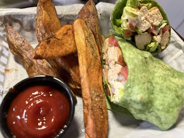 Grilled Chicken Wrap Combo