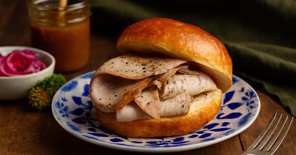 1/2 Tray Smoked Hand Carved Turkey