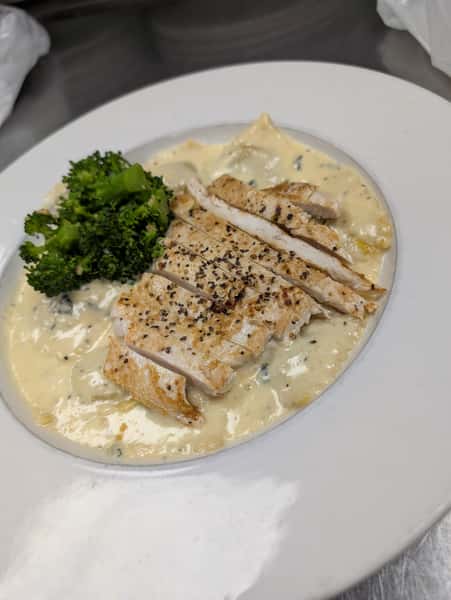 Fettuccine Alfredo