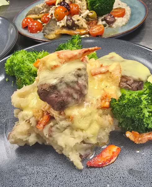 Filet & Lobster Oscar Stack