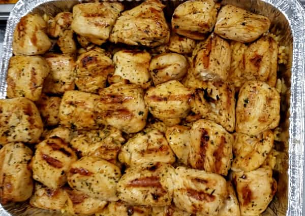 Chicken Kebab: 10 skewers over rice