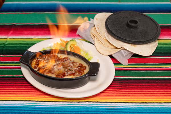 Queso Flameado