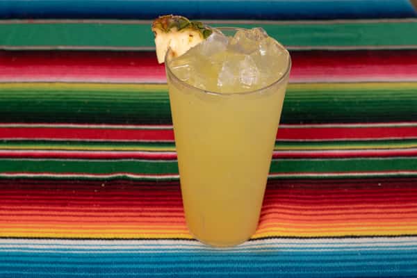 Agua Fresca Piña