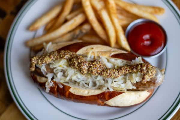 The Bob (Brat on a Bun)
