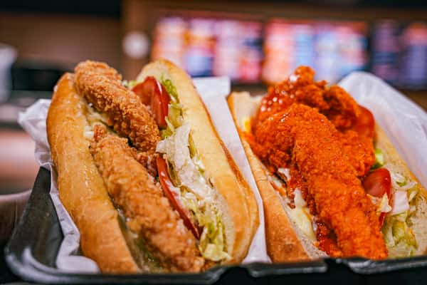 FRIED CHICKEN TENDER SANDWICH & FRY