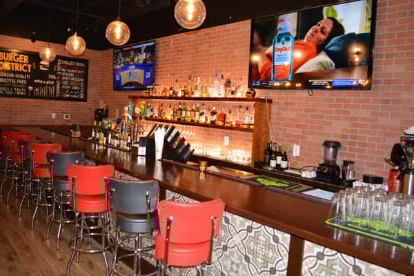 Game Lounge - Flat Screen TV
