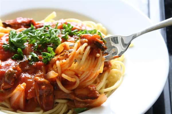 Spaghetti & Tomato Sauce