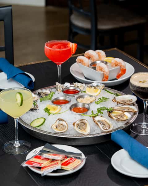 Oysters Shrimp Coctail
