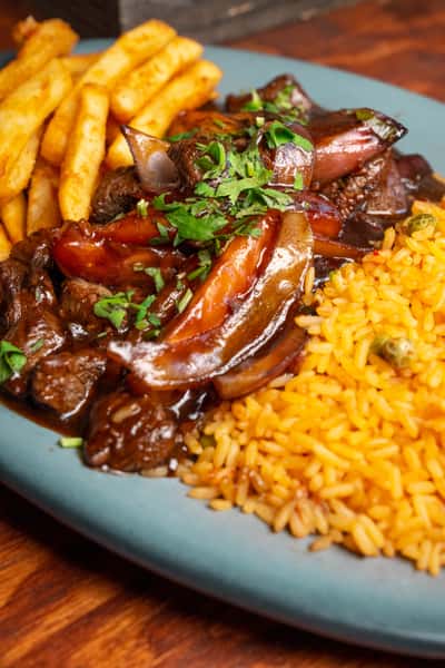 Lomo Saltado